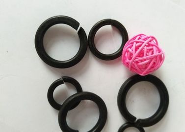 4.8 Kekuatan Tinggi Pantai Baja Spring Washer Hitam Warna Anti Getaran M5 ~ M56