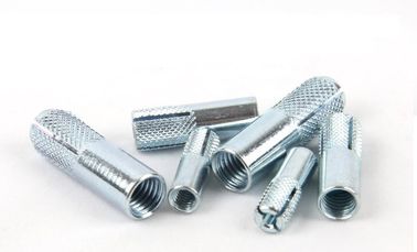 Grade 6.8 Fastener Bolt Drop dalam wedge Anchor BSW GOST Standard