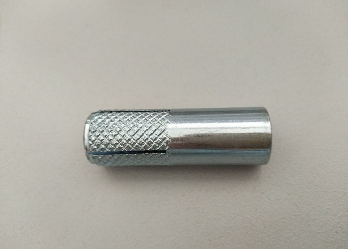 Heavy Duty M12 Drop In Expansion Anchor karton baja 30 hari tanggal pengiriman